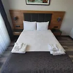 Canary Otel