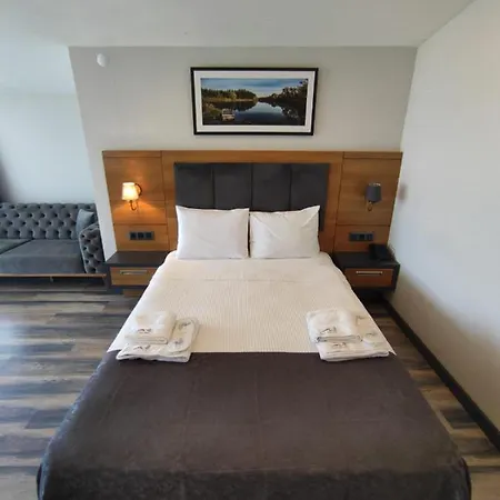 Hotel Canary