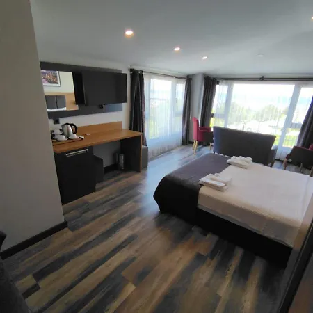 Canary ホテル トラブゾン